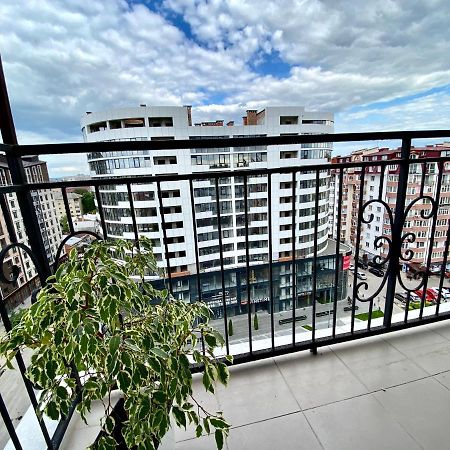Belvederska Apartment 2 Ivano-Frankivsk Ngoại thất bức ảnh