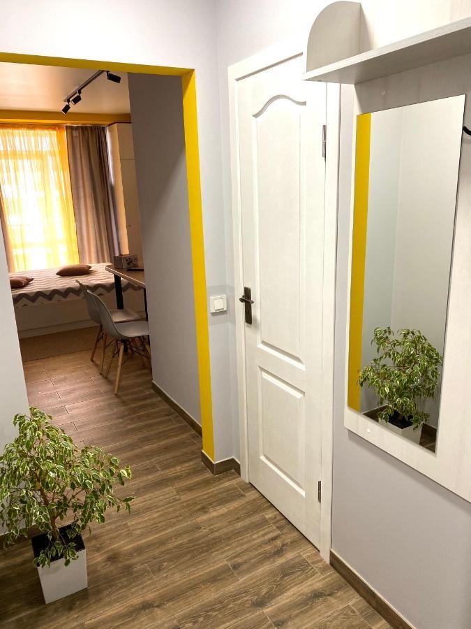 Belvederska Apartment 2 Ivano-Frankivsk Ngoại thất bức ảnh